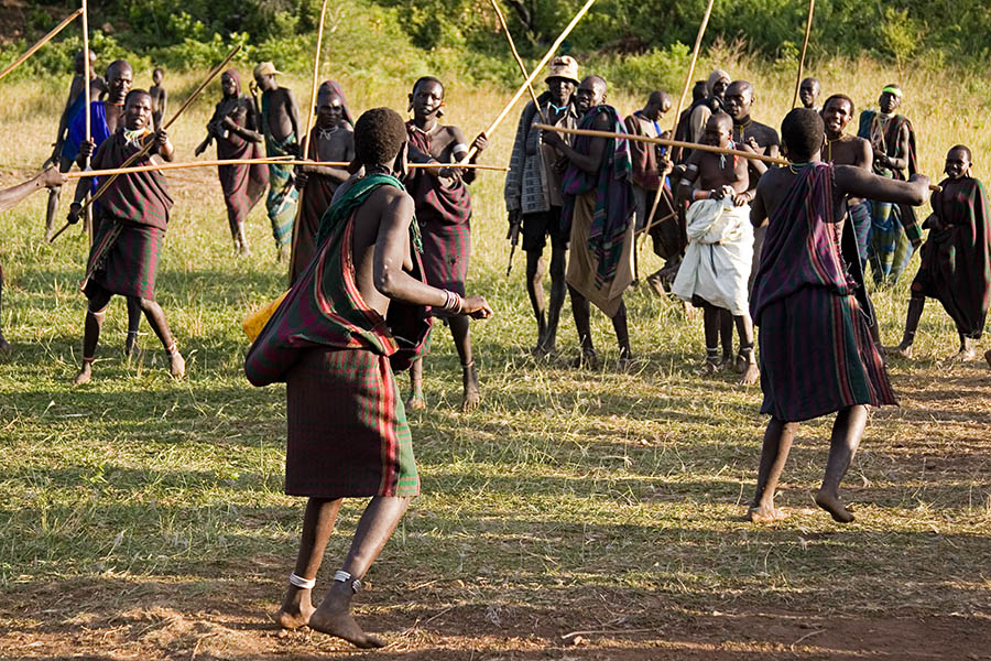 95   Surma woman at Donga fight